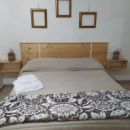 Bed & Breakfast Acquaviva Di Vullo Vincenzo Acquaviva Platani Exterior photo